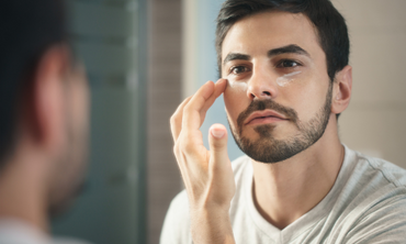 Eye Wrinkles in Men – What Causes Them and How to Prevent Them