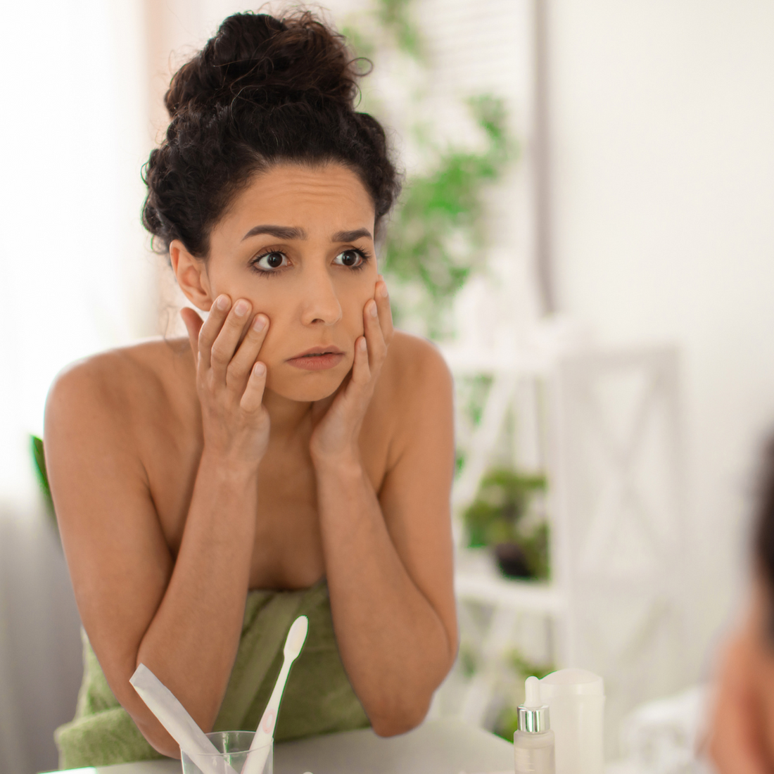 How to get rid of Dark Under Eye Circles with these simple hacks: Lashfactor London